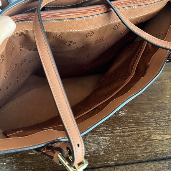 Tory Burch Large York Tote | Good Condition - Picture 4 of 4